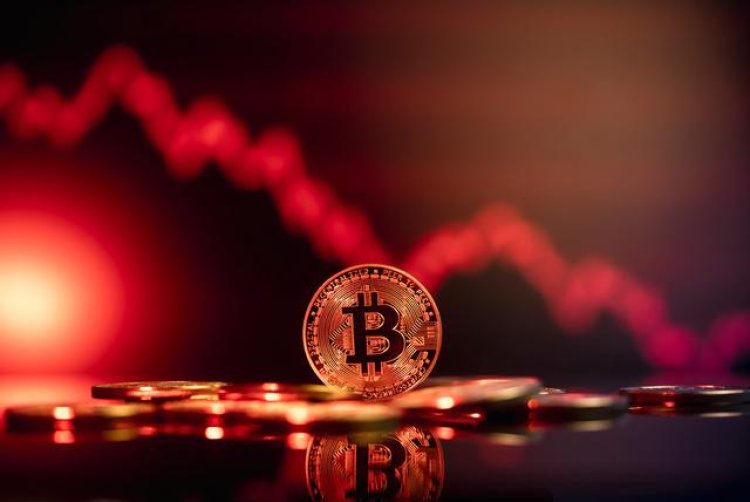 Market Bleeds Red as BTC and ETH Exhibit Lowest Price in Two Weeks